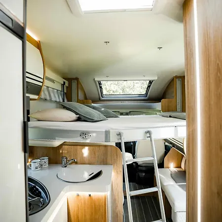 Camper Istra Luxe tent
